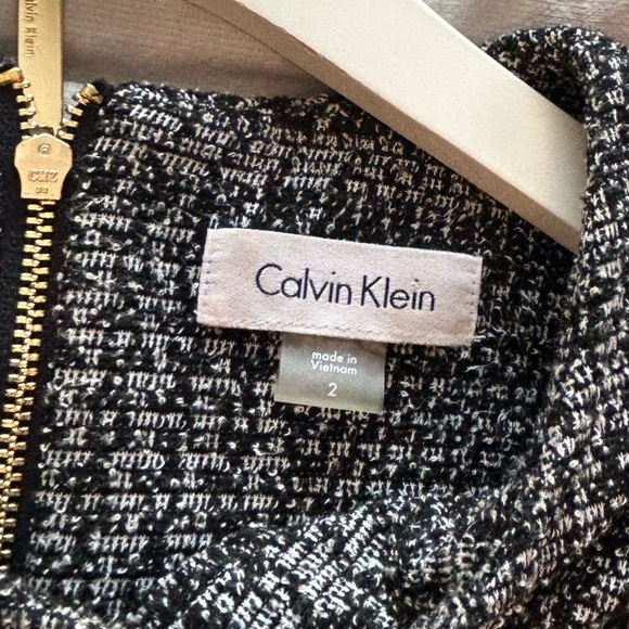 Calvin Klein Black and White Sheath Dress with Bell Sleeves - Picture 6 of 8